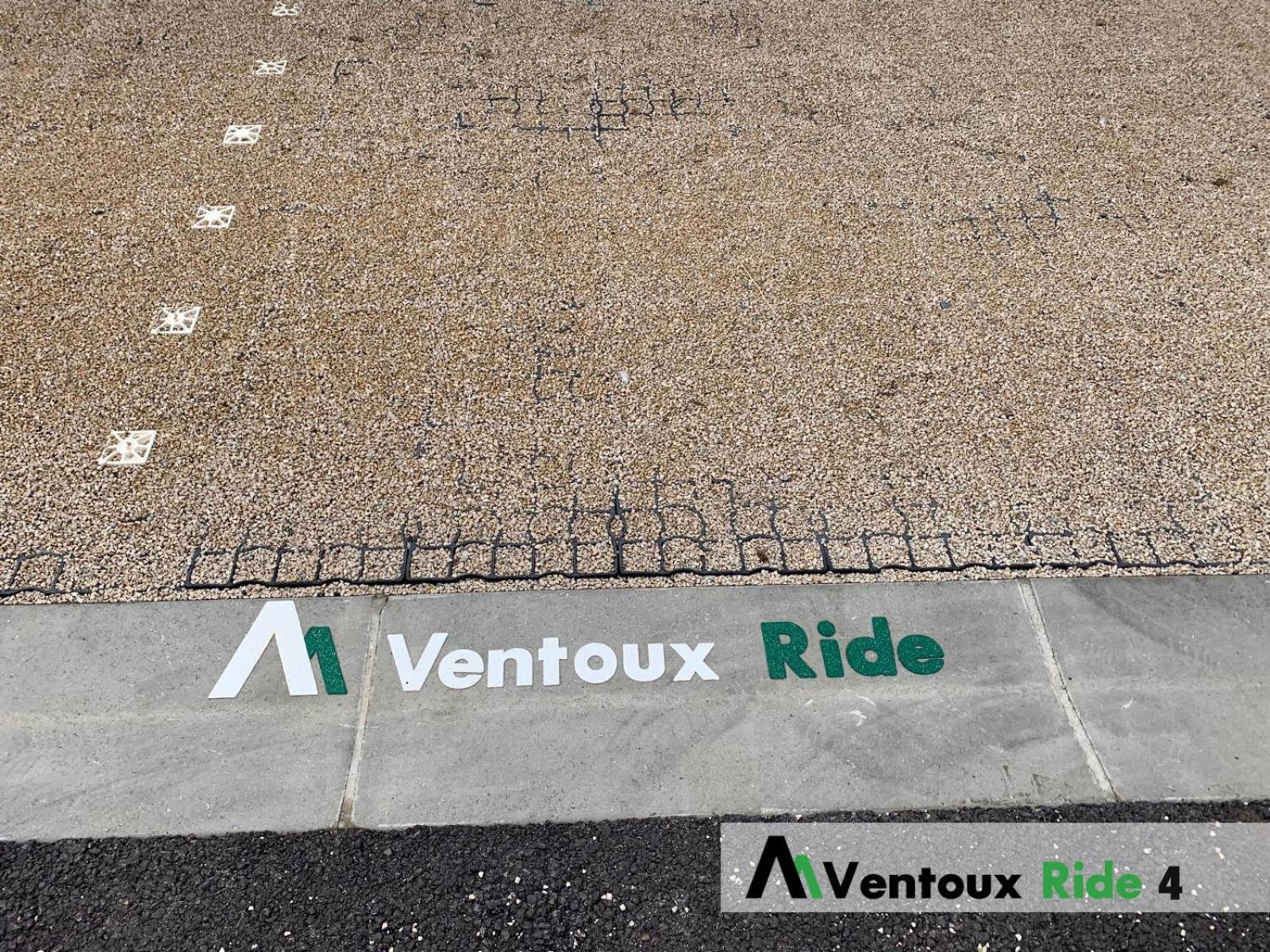 Ventoux Ride Malaucène Quarto foto